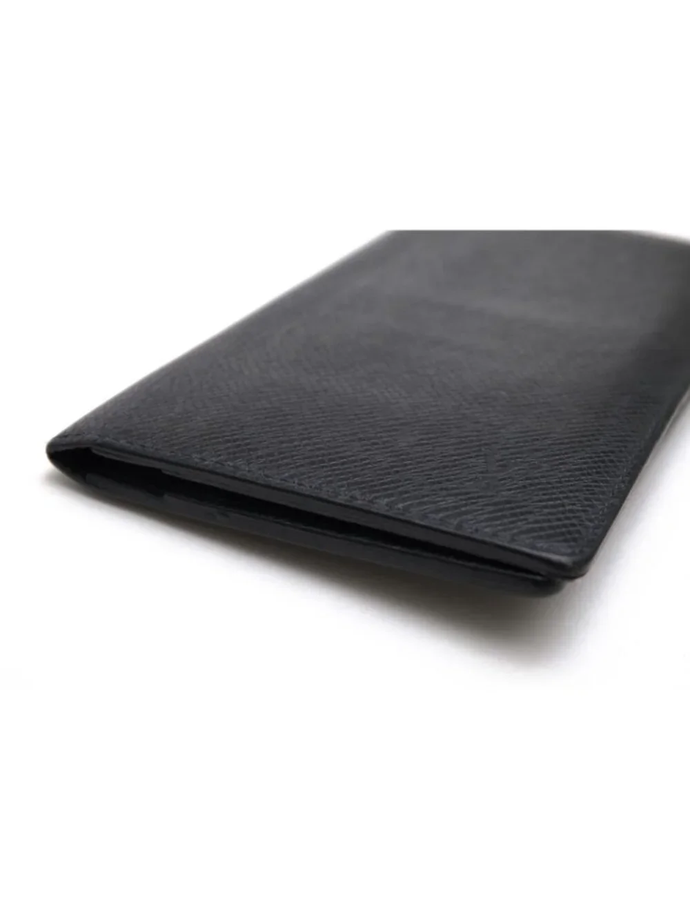 Louis Vuitton Wallet Leather Black Taiga Portefeuille Long Billfold No Coin